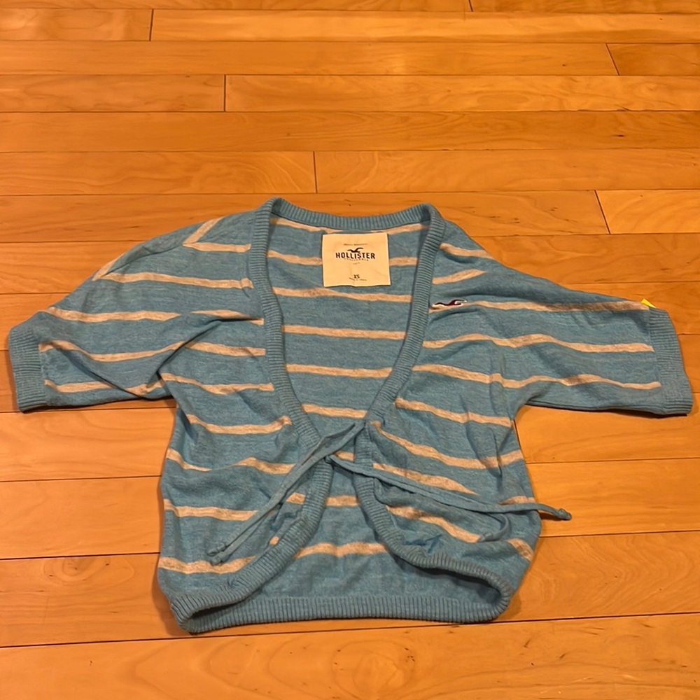Blue and grey sweater from Hollister size xs